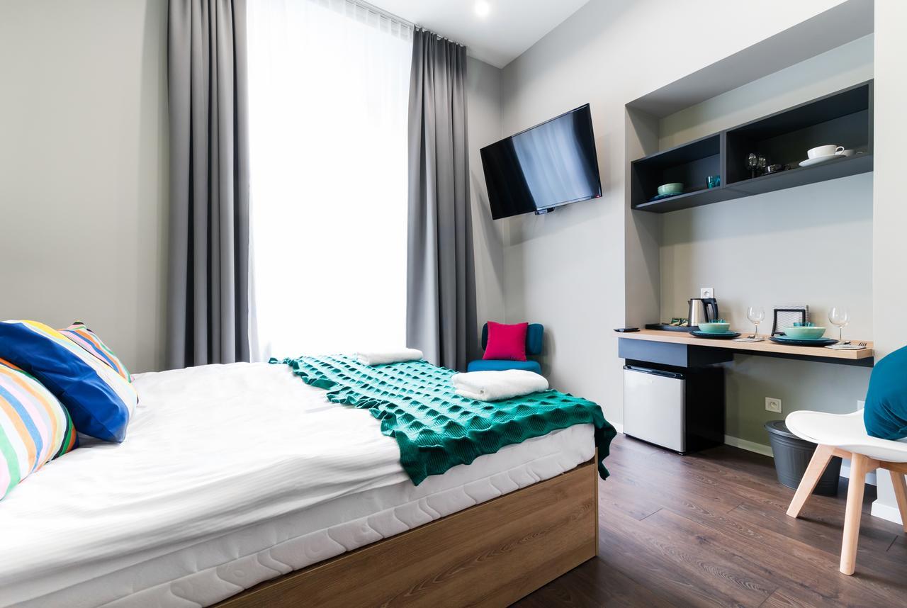 Studio Apartment,628931847:JPEG